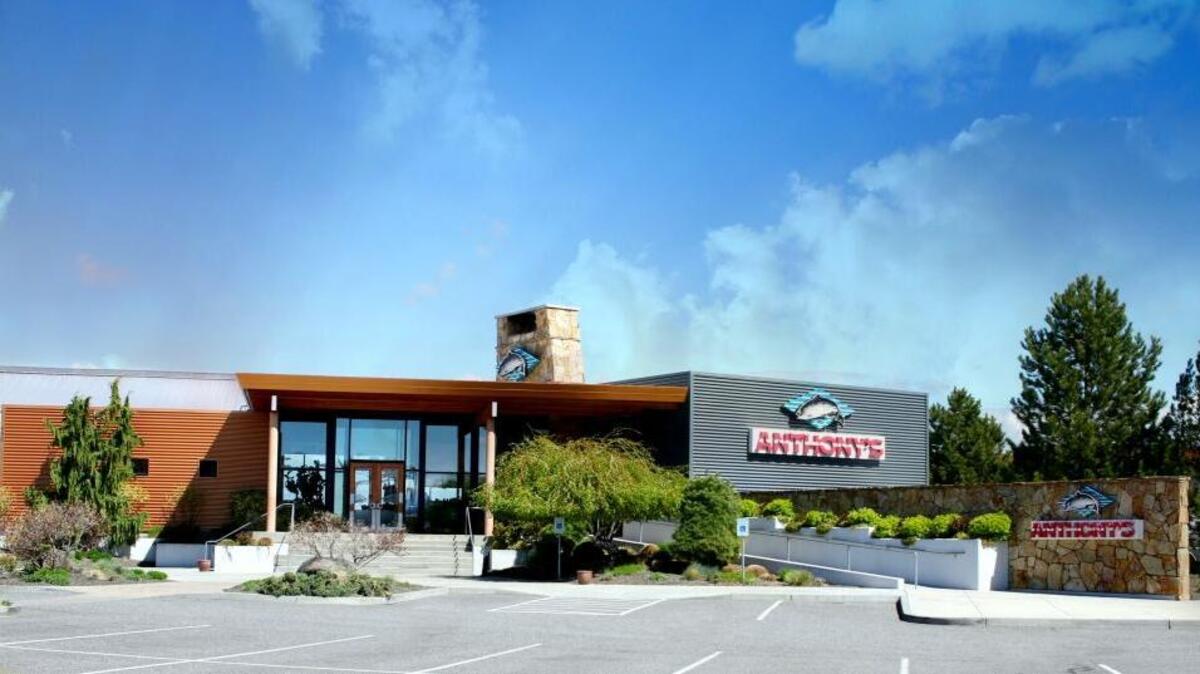 Anthony’s at Columbia Point has once again been voted best seafood and best fine dining in the Tri-Cities.