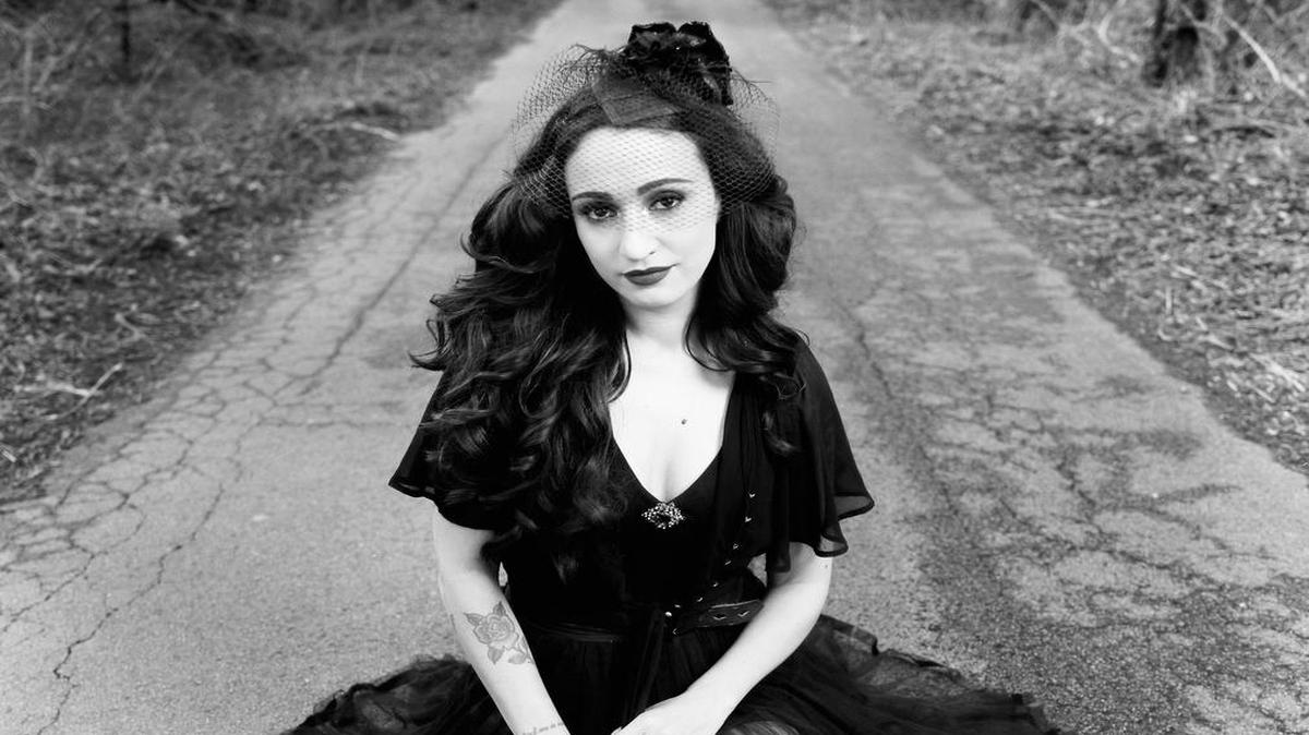 Country singer-songwriter Lindi Ortega has been hailed as a musical “old soul” with a voice that evokes legends like Dolly Parton, Emmylou Harris and Johnny Cash. She’s coming to Prosser on June 1 for a show at Brewminatti.