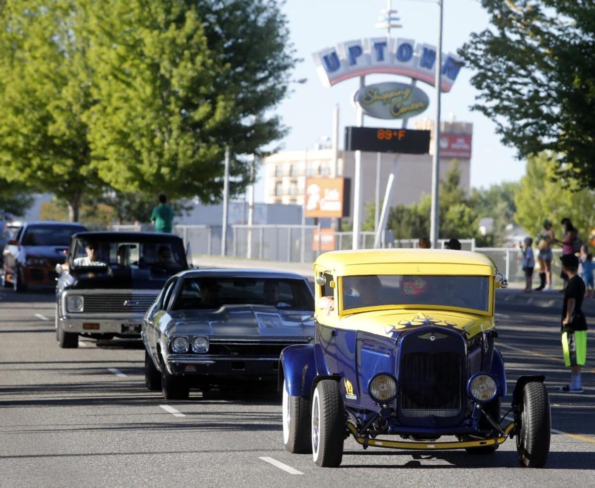 Two big events this weekend will prompt road and other closures in Richland. Cool Desert Nights, the classic car show, is prompting closures of George Washington Way and adjoining street.