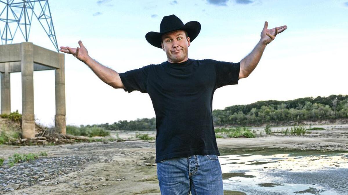 Comedy star Rodney Carrington is headed to Kennewick on Jan. 17.