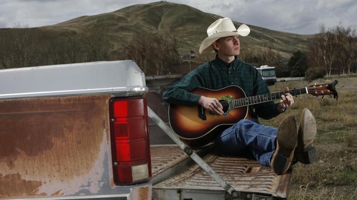 
Nashville recording artist Cale Moon will perform Oct. 9-11 during Coyote Canyon Winery’s annual Catch the Crust event. 
