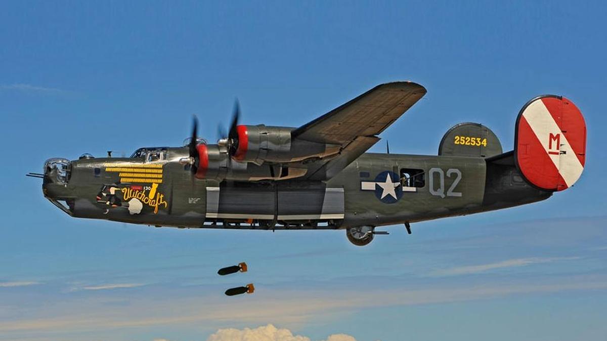 The Wings of Freedom tour, featuring iconic World War II bomber and fighter aircraft, is stopping in Pasco next week.
