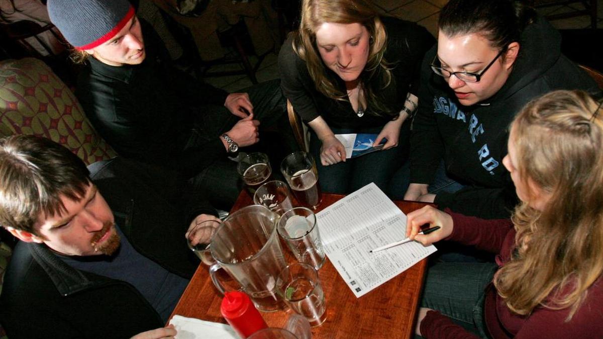 Trivia events, karaoke and live music are offered across the Tri-Cities.
