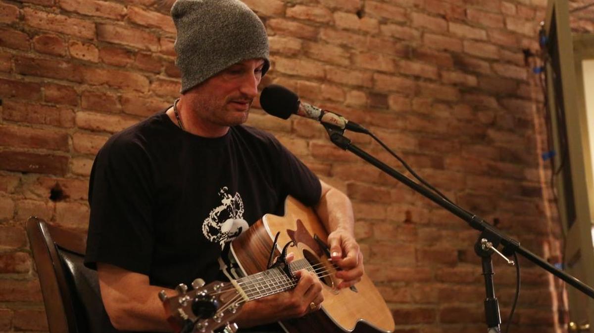 English musician Jez Slowe will perform Feb. 3 at D’s Wicked Cider in Kennewick. Showtime is 7 to 10 p.m.