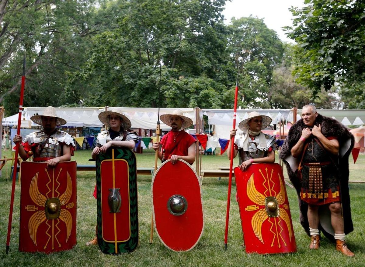 The Ye Merrie Greenwood Faire in 2017 included comedy, singing and dance troupes, puppeteer Clay Martin and Adria, the Blind Knife Juggler.