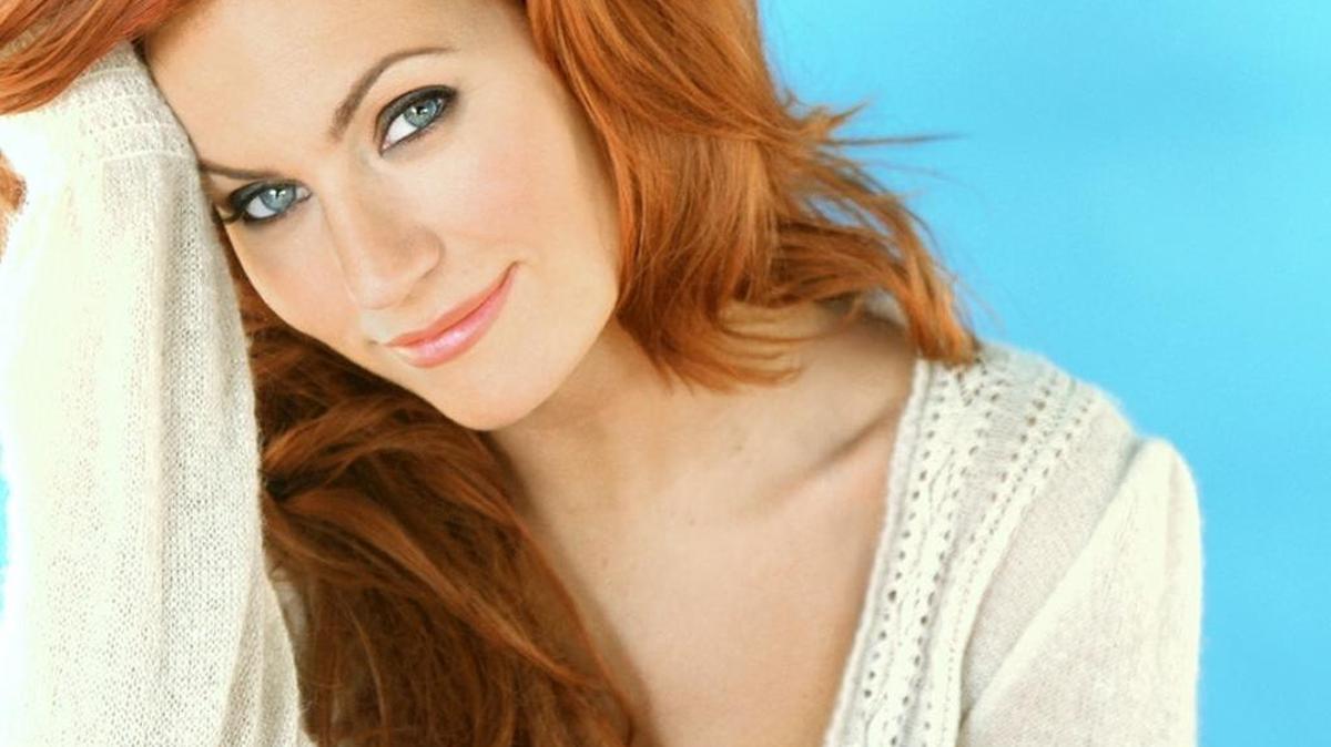 April Macie will perform Jan. 21-23 in Richland.