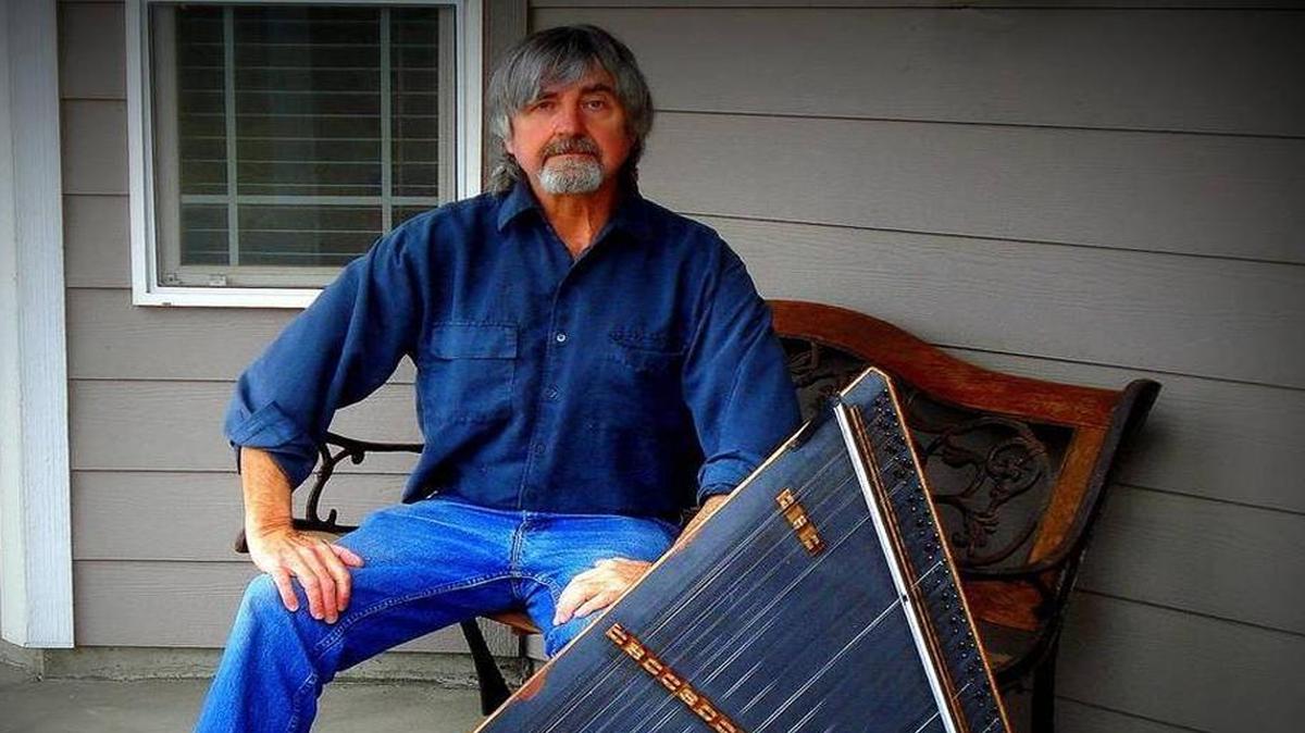 Lawrence Huntley will play the hammer dulcimer Dec. 18 in Richland.