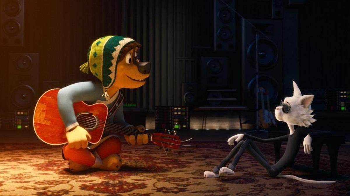 Bodi and Angus Scattergood in “Rock Dog.”