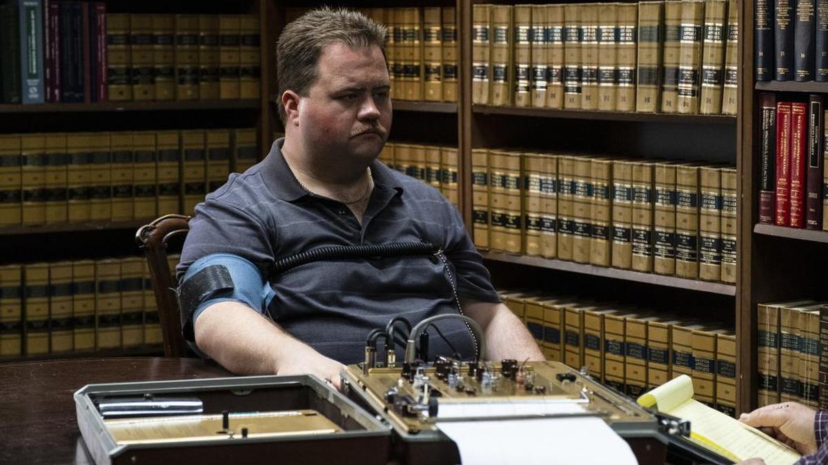 This image released by Warner Bros. Pictures shows Paul Walter Hauser in a scene from “Richard Jewell.”