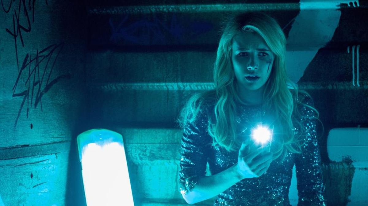 After her crush publicly spurns her, Vee (Emma Roberts) signs onto a risky gaming app in “Nerve.”