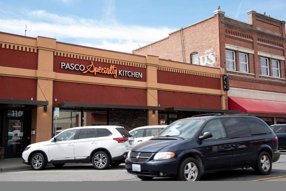 Pasco Specialty Kitchen provides a space for restaurant entrepreneurs to operate their businesses.