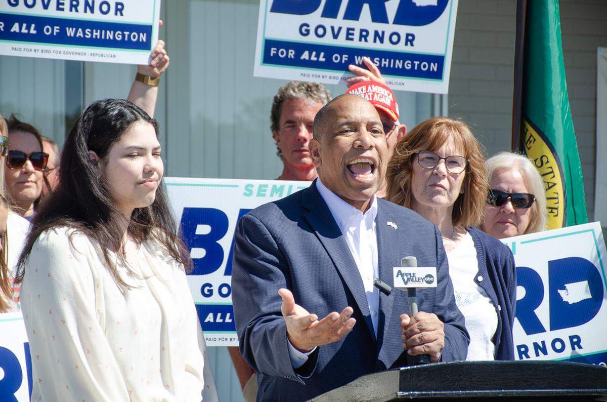 Washington Republican Semi Bird speaks Friday, May 10, outside the Benton County Elections Office in Richland to a gaggle of media about his campaign for governor. Bird filed early Friday morning with the Washington Secretary of State’s Office to run in the race.