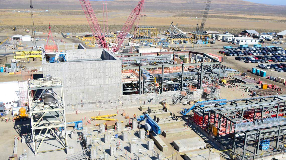 The state of Washington has issued permits that will allow Bechtel National to complete construction of the Effluent Management Facility at the Hanford vitrification plant.