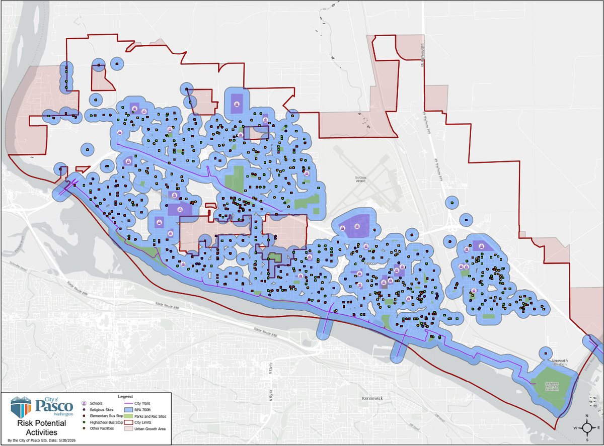 This map shows Pasco’s proposed 700-foot buffer zones, represented in light blue, barring sex offender homes near schools, parks, religious sites, school bus stops and other facilities used by children and vulnerable populations.