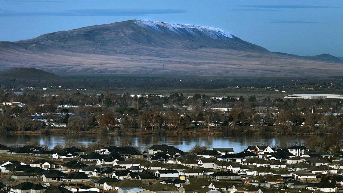 Tri-Cities could see some snow flurries this week say forecasters