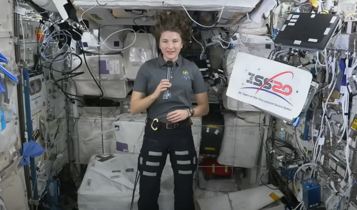Richland astronaut Kayla Barron chatted from the International Space Station with Washington Gov. Jay Inslee on Dec. 21, discussing research, STEM education and climate change.