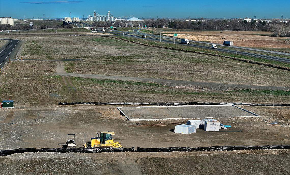 A new building is under construction on Port of Walla Walla land on Jantz Road south on Highway 12 in Burbank. It’s the first business to build in the area developed by the port.
