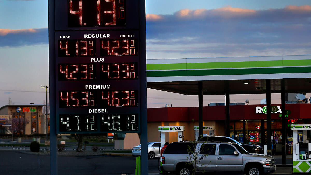 Gas prices on the move in Tri-Cities, Washington | Tri-City Herald