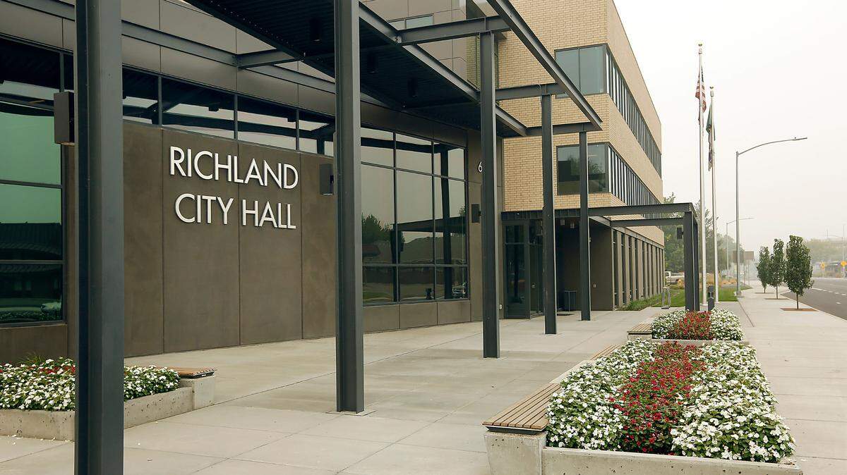 Richland City Hall at 625 Swift Boulevard.
