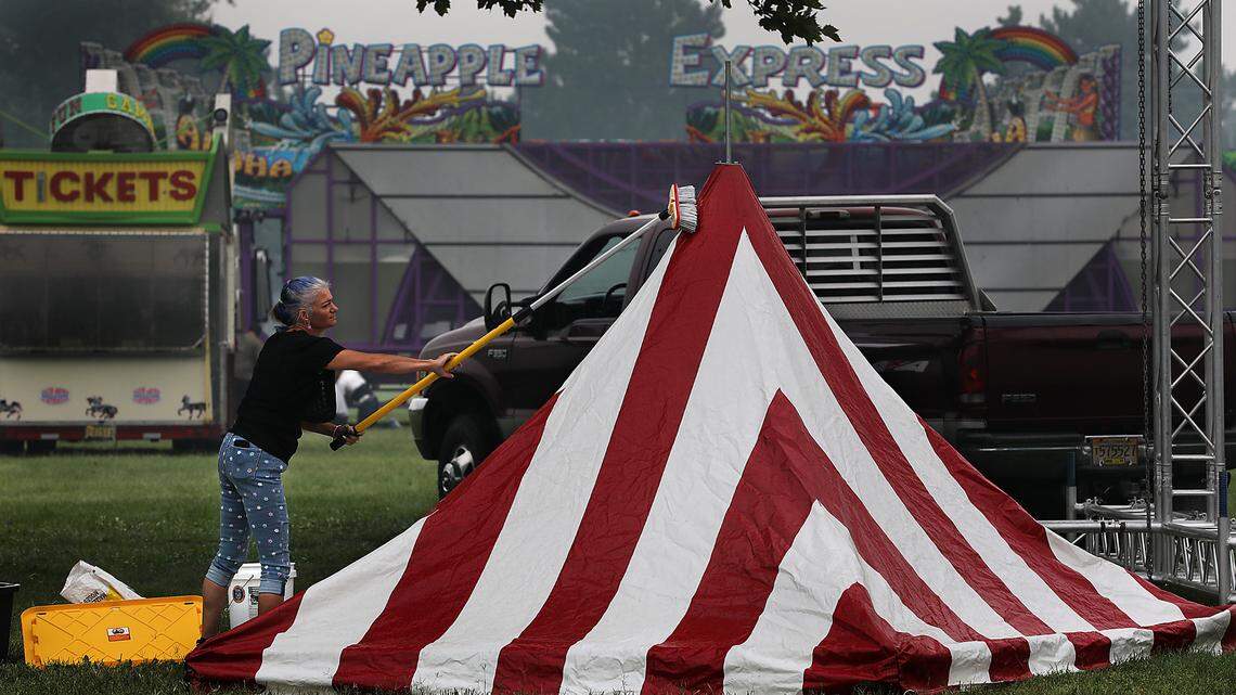 Scrubbing up for the ‘Best Week of Summer’