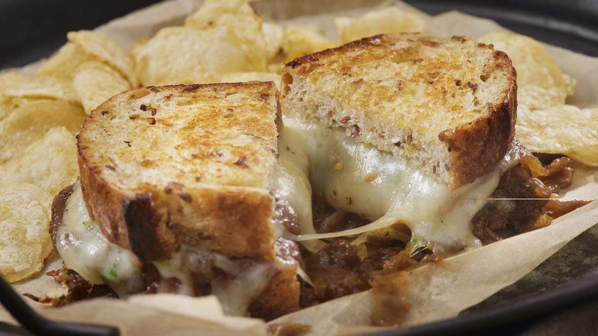 Vote for your favorite place to eat sandwiches near Raleigh, North Carolina.