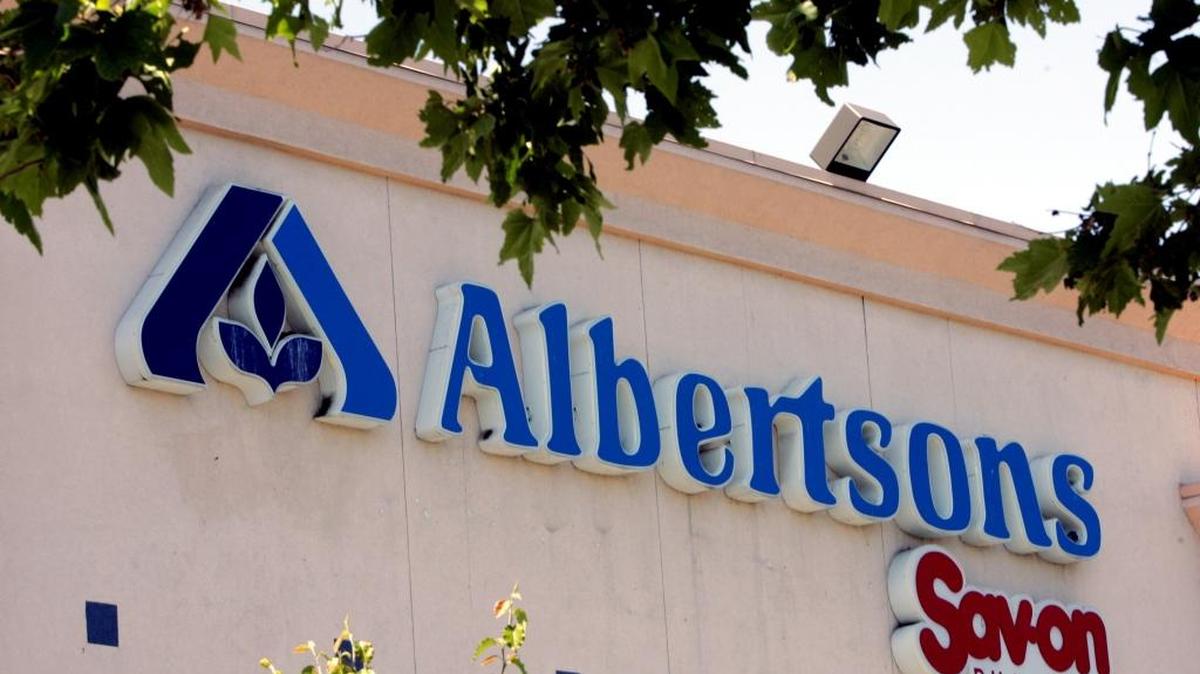 Boise-based Albersons LLC confirmed it is closing a Tri-City location on Lee Boulevard in Richland.