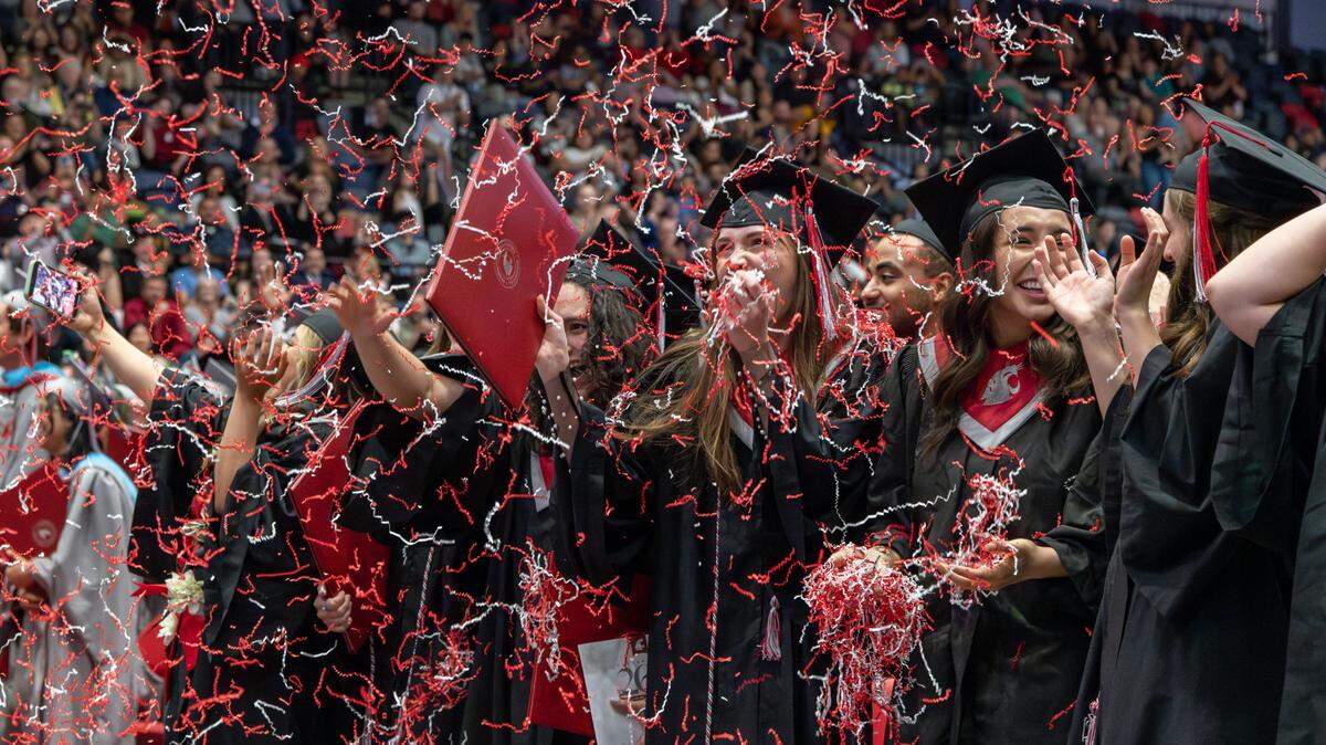 WSU Tri-Cities celebrates 315 new graduates in 2023