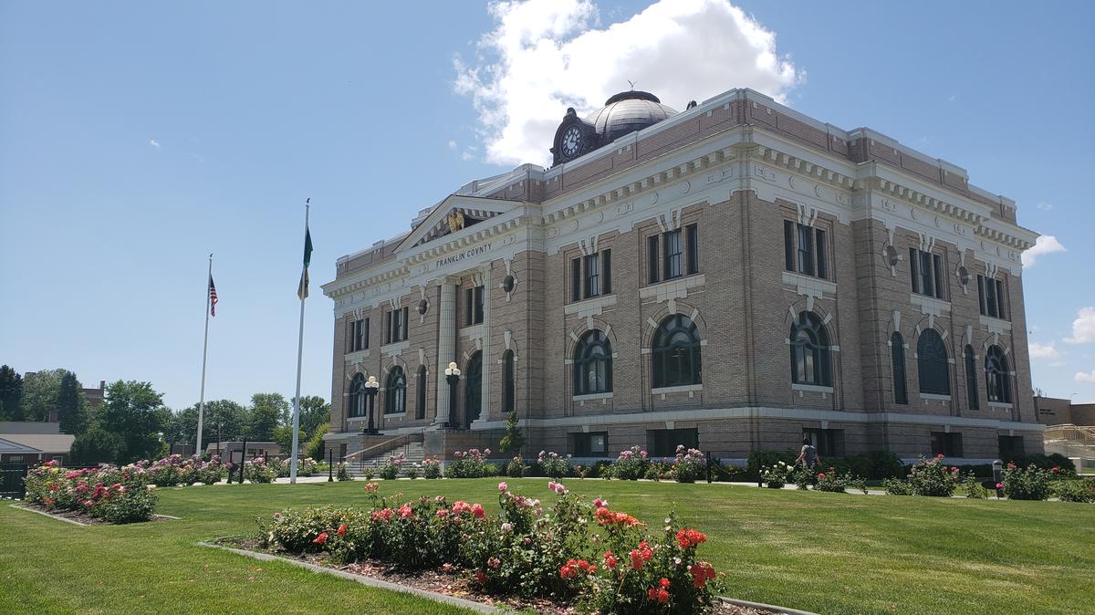 Diana Izaguirre, a write-in candidate for Franklin County Auditor running as a Democrat, has qualified for the November ballot. She is running against Republican Matt Beaton, the incumbent.