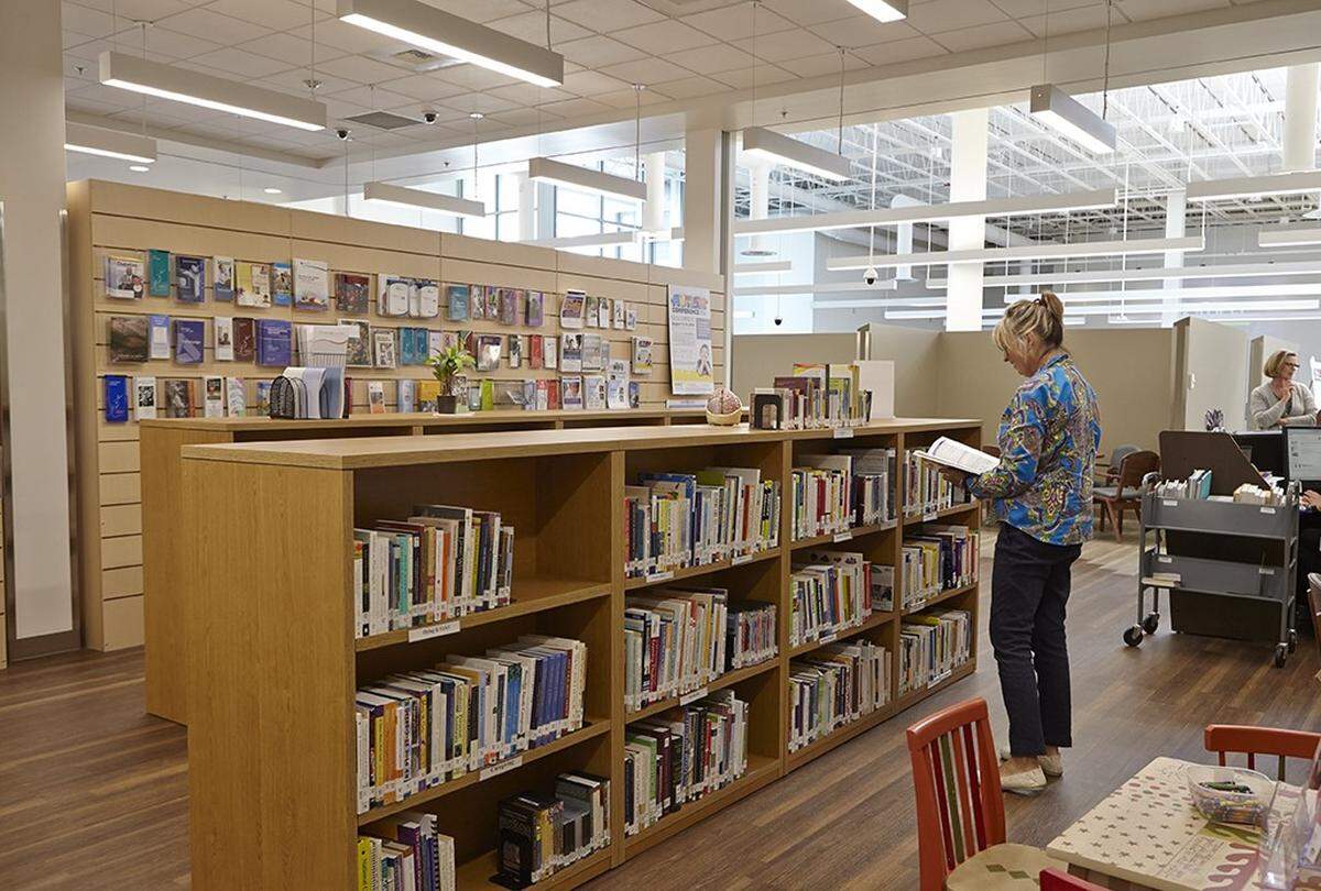 The Neurological Resource Center has offered a free lending library of books, DVDs and research materials on neurological disorders to help those with disorders, their caregivers and their families, including children and grandchildren.