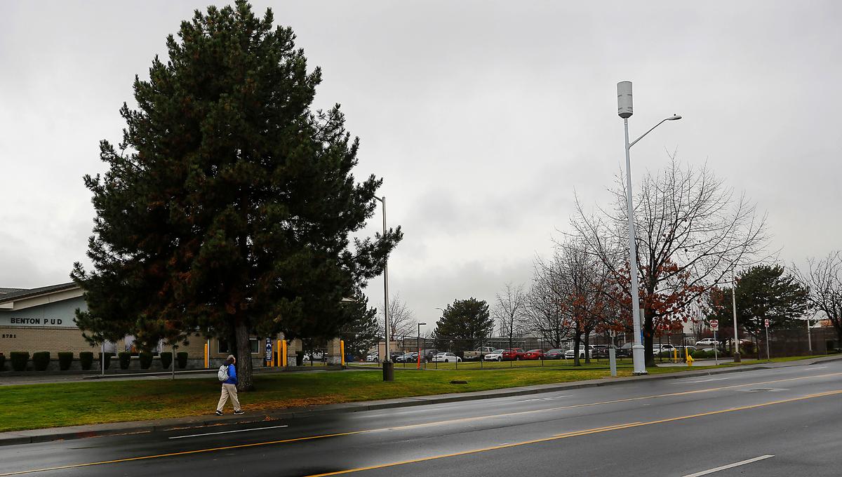 New style cell phone tower installed by U. S. Cellular incorporates a street light near the corner of West 10th Avenue and Highway 395 in Kennewick.