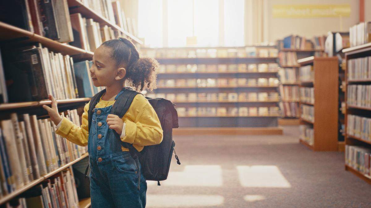 The Kennewick School Board will consider a resolution opposing Washington state Legislature bills related to books and curricula on historically marginalized and underrepresented groups.