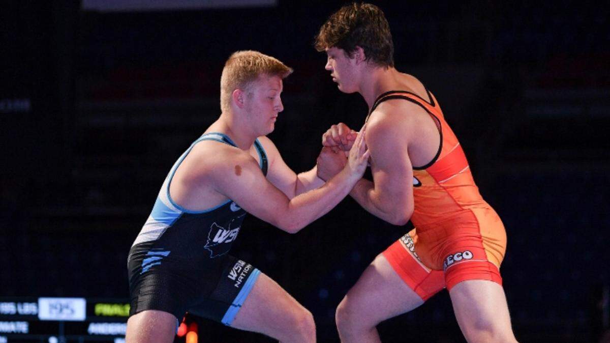 Chiawana High junior Isaiah Anderson and two-time Washington state champion committed verbally to Oregon State University’s men’s wrestling program.
