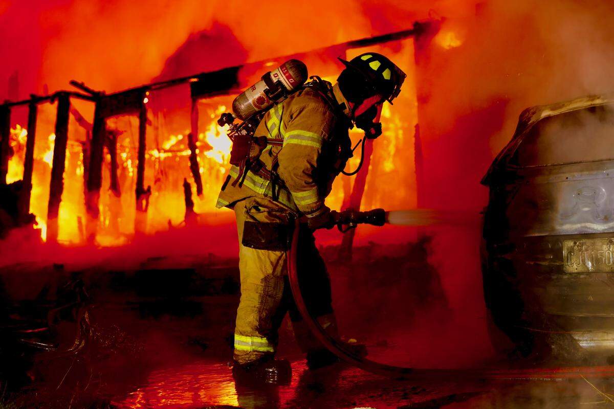 West Benton Fire Rescue firefighters battled a house fire on Monday night in Prosser. 
