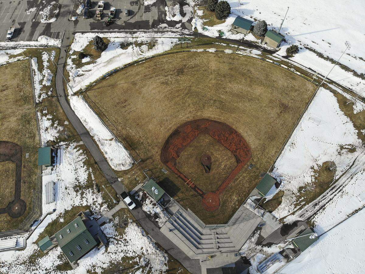 New Richland ballpark user agreements could affect the families of more than 1,000 local youngsters who play on Little League and girls fastpitch softball teams.