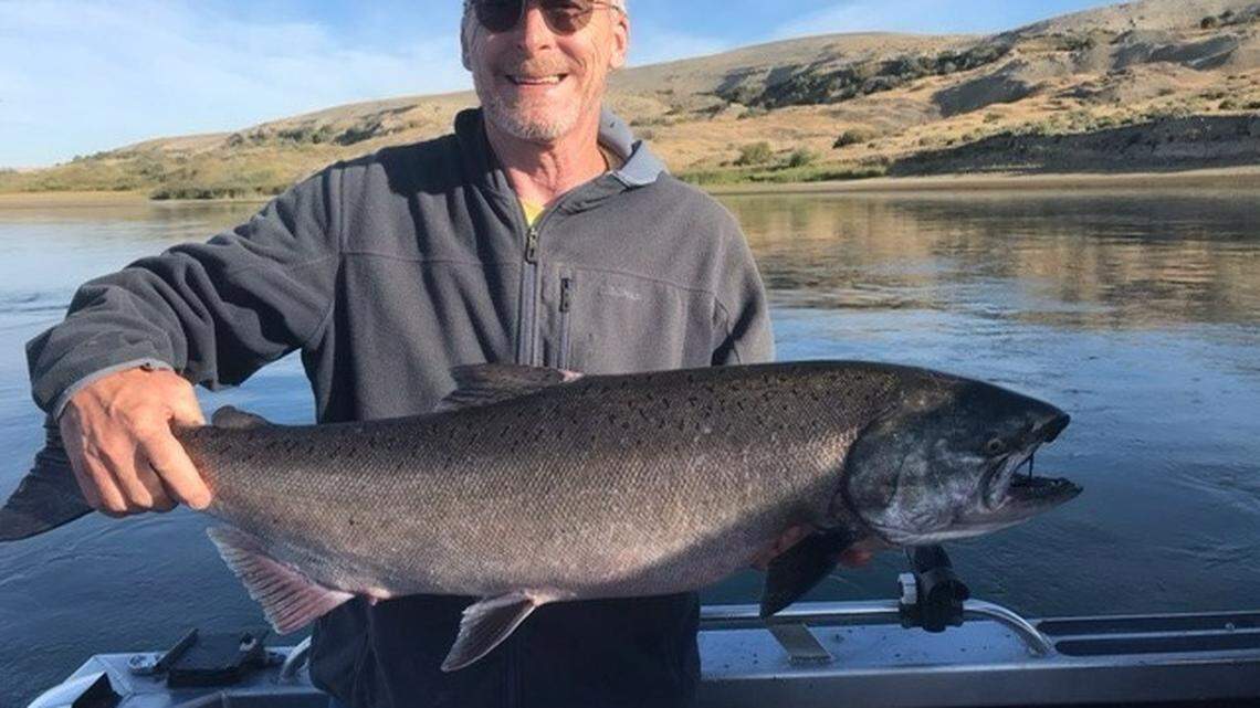 Outdoors | Gear up for Hanford Reach salmon fishing. Tips on techniques, gear for each spot