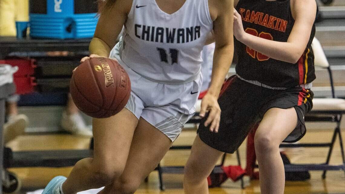 10 Mid-Columbia basketball teams head to playoffs. Some games will be in Richland