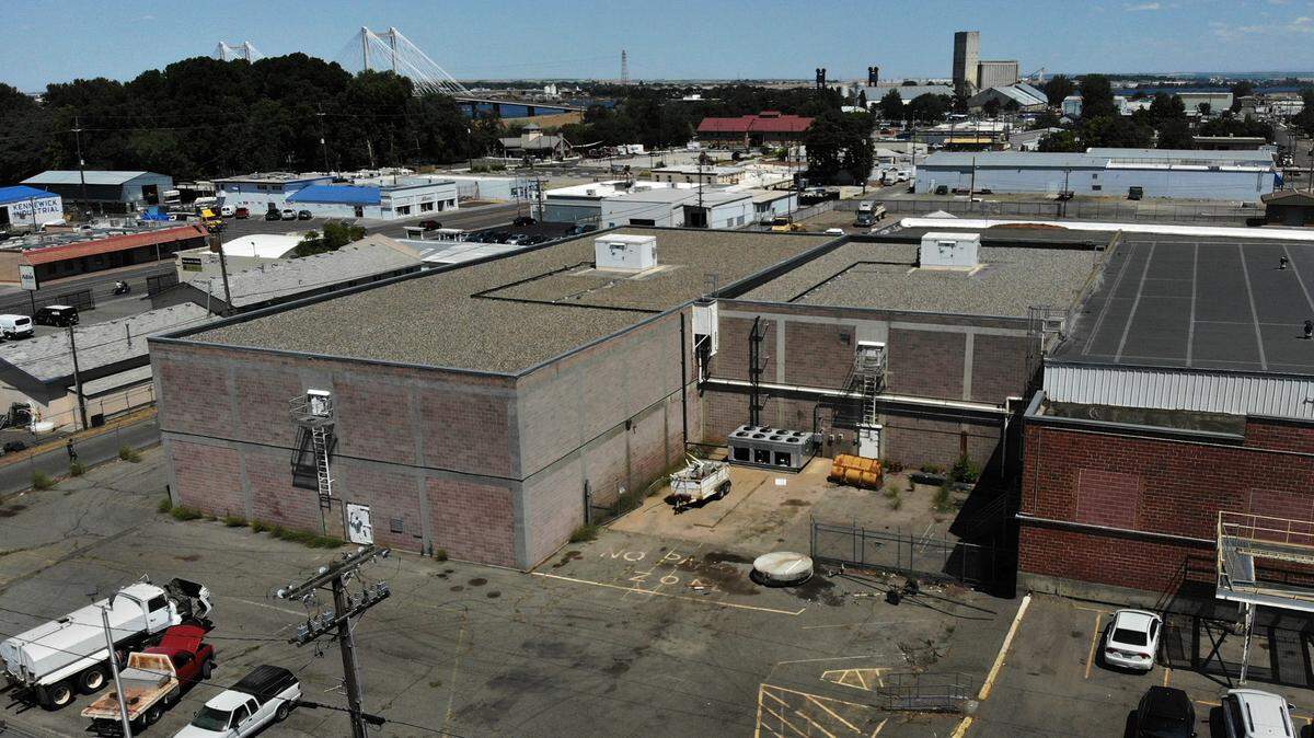 A section of the old Welch’s Juice plant in downtown Kennewick will be part of a Benton County mental health and recovery facility. It will be used for a crisis stabilization, secure withdrawal and 23-hour observation facility.