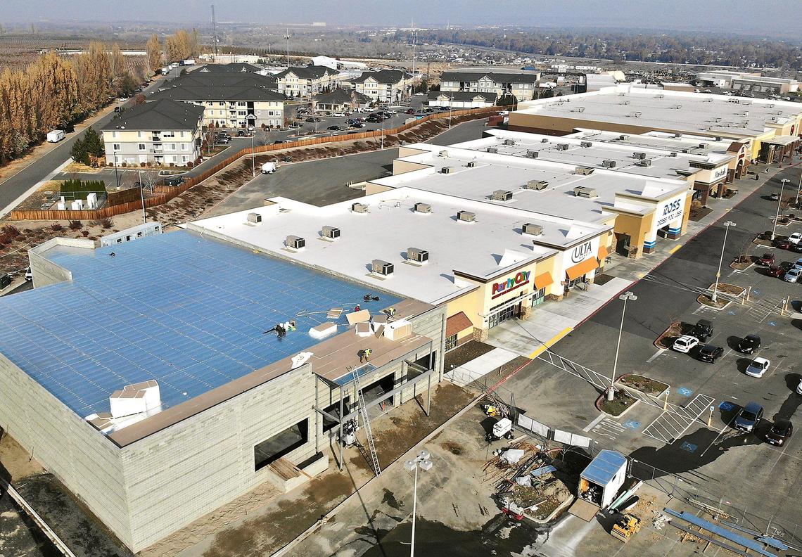 Costco Wholesale Corp. is negotiating a land deal with the Washington state Department of Natural Resources to lease a a former orchard at Richland’s Queensgate for a possible second Tri-City location. The site is behind Vintner Square, anchored by Target.