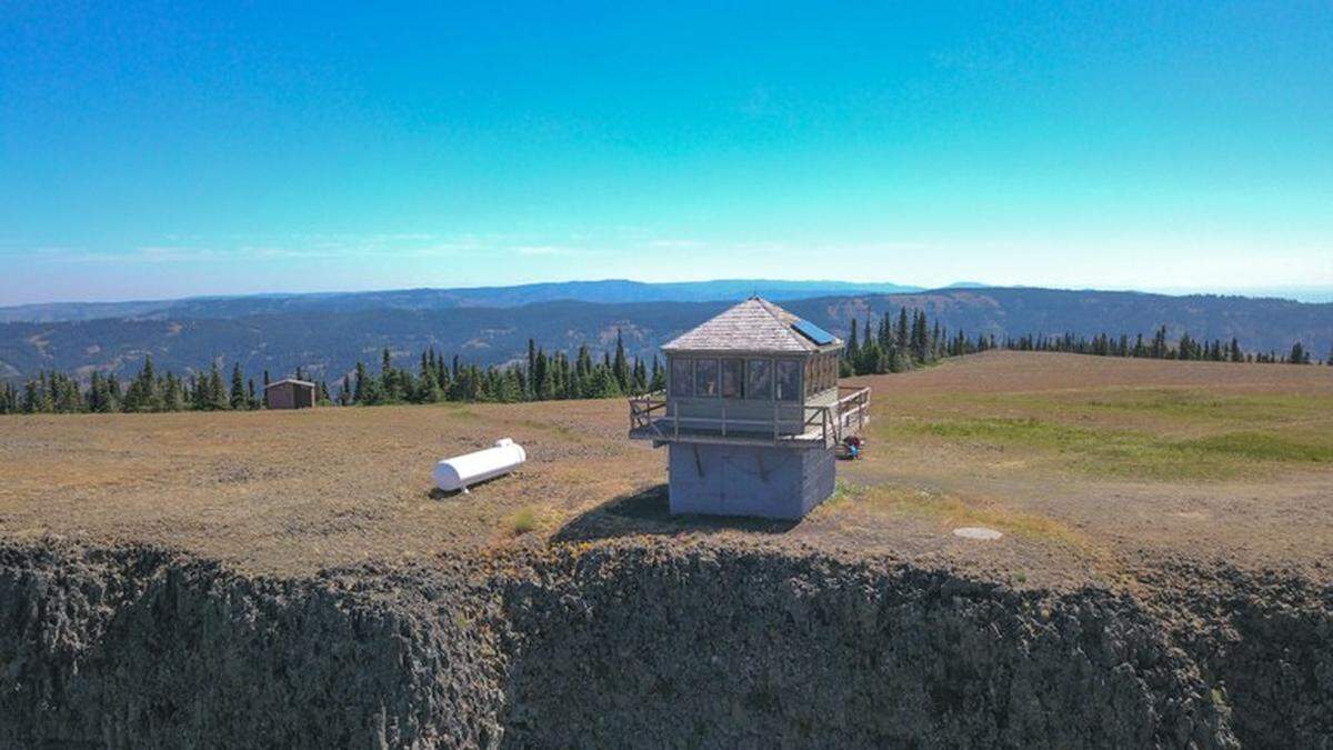 Table Rock lookout