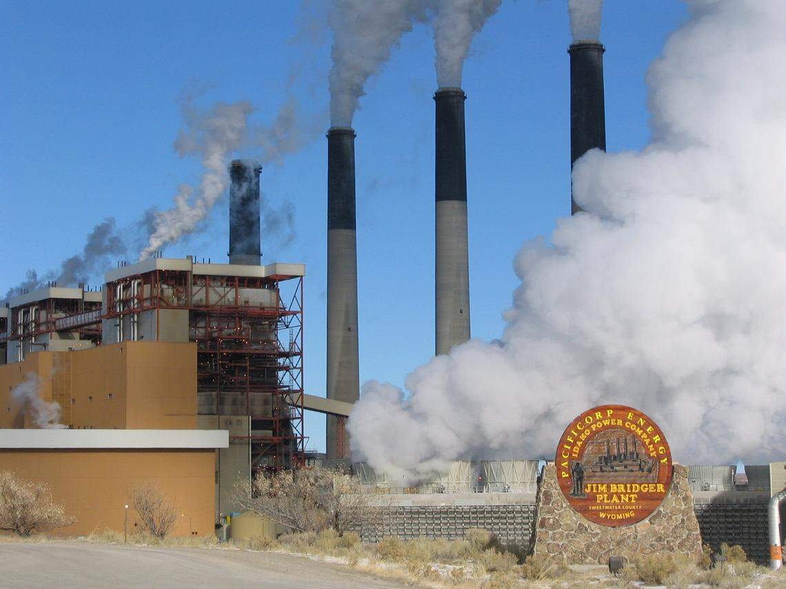 Idaho Power plans to stop burning coal at the Jim Bridger Power Plant, east of Rock Springs, Wyo., by 2028. But its co-owner, PacifiCorp, plans to burn coal there for longer. Two of the units four burners are expected to be converted to natural gas over the next several years. (AP Photo/Casper Star-Tribune, Jeff Gearino, File)