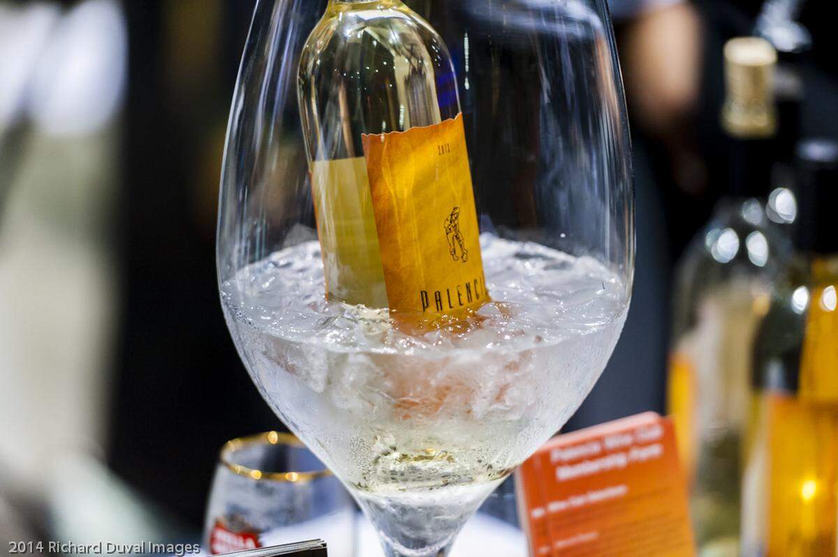 Victor Palencia creates some of the Northwest’s best white wines, and much of the fruit comes from the fascinating Ancient Lakes of Columbia Valley growing region in the Columbia Basin.