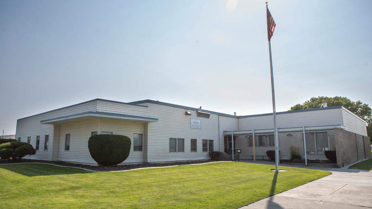 The Richland school board has 19 applicants for the position that was opened after school board member Rick Donohoe left.