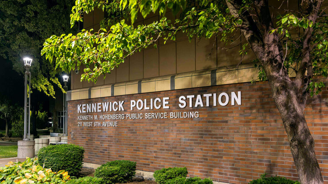 Police investigating shooting after wounded Tri-City man shows up at ER