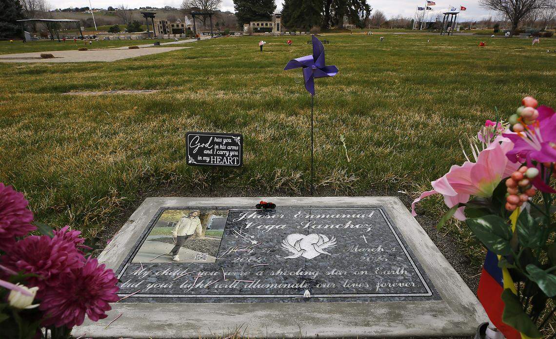 The grave marker for Jhoser Vega Sanchez, the Richland man killed in a crash involving Washington State Patrol trooper Sara Clasen is at the Sunset Gardens Cemetery in Richland.