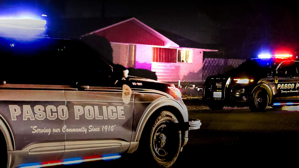 Community pushes back against proposed Pasco police and fire cuts