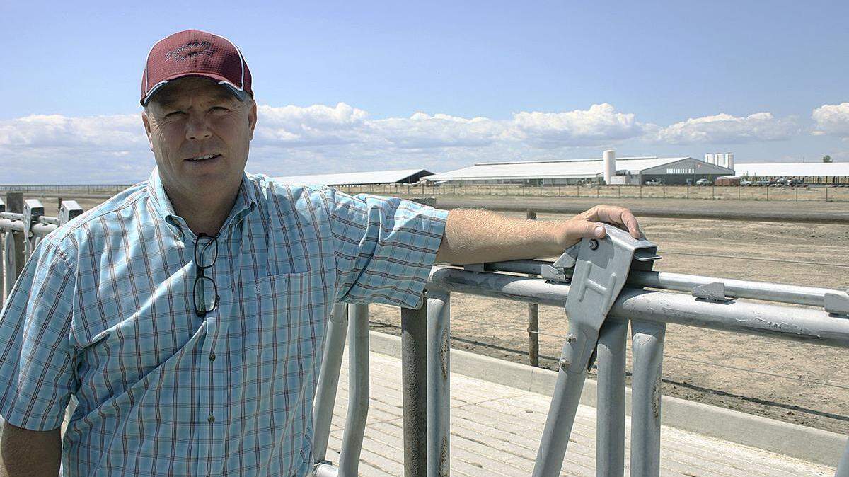 Lawsuit claims Easterday sons intentionally over fertilized fields by 800,000 pounds