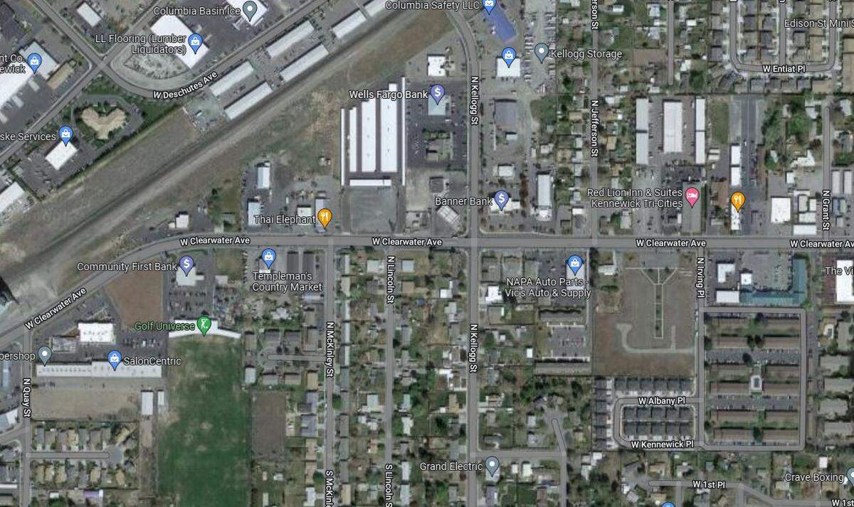 A 30-year-old man was shot and killed in a Kennewick intersection Thursday night. Police are investigating the death.
