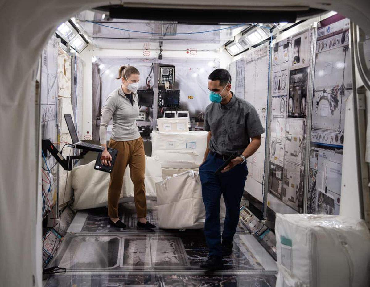 Richland astronaut Kayla Barron spent two days in March practicing living in the simulated International Space Station at NASA’s Johnson Space Center in Houston.