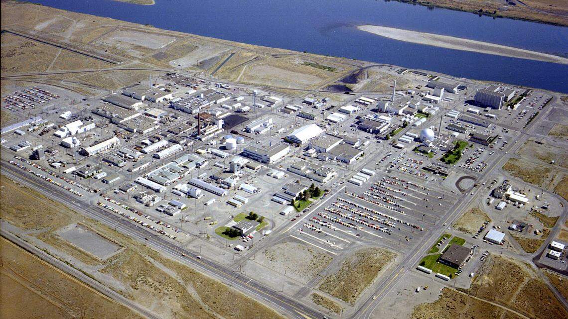 The Hanford nuclear reservation's 300 Area is shown just north of Richland at the end of the Cold War before cleanup began.