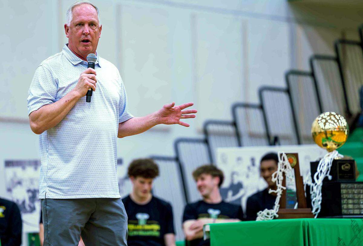 Richland head coach Earl Streufert spoke at Wednesdaynight’s pep rally celebrating the Richland Bomber boys' state championship season. Richland defeated Gonzaga Prep 63-49 to win the state championship